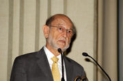 Dr. José Sarukhán durante la presentación del documento Capital natural y bienestar social.