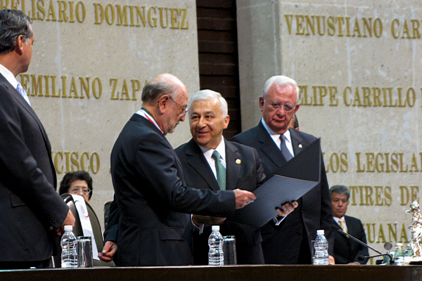 Mexicano de Talla Universal